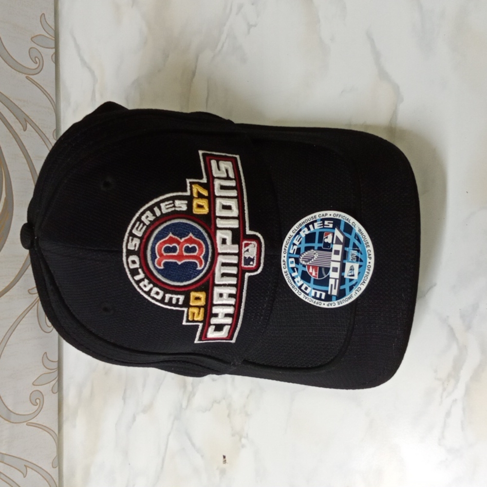 Baseball hat